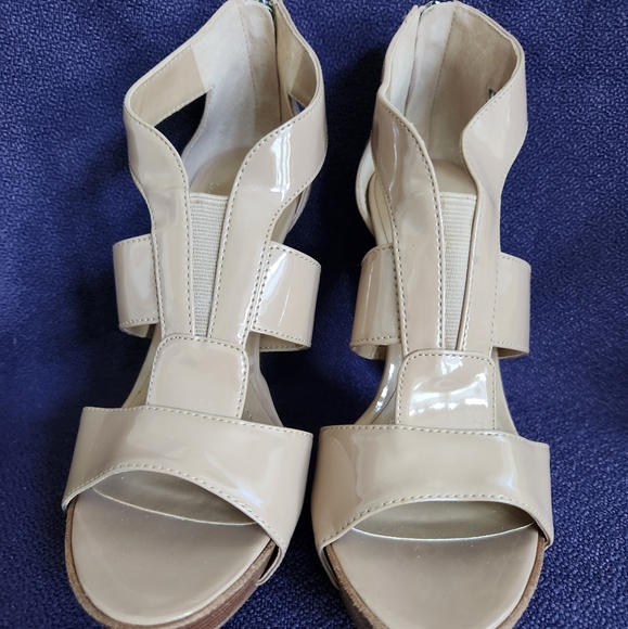 BCBGeneration Tan Strappy Stiletto Pump 6 - Picture 4 of 6